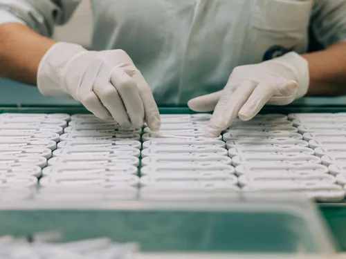 Des millions d'autotests produits en Ille-et-Vilaine